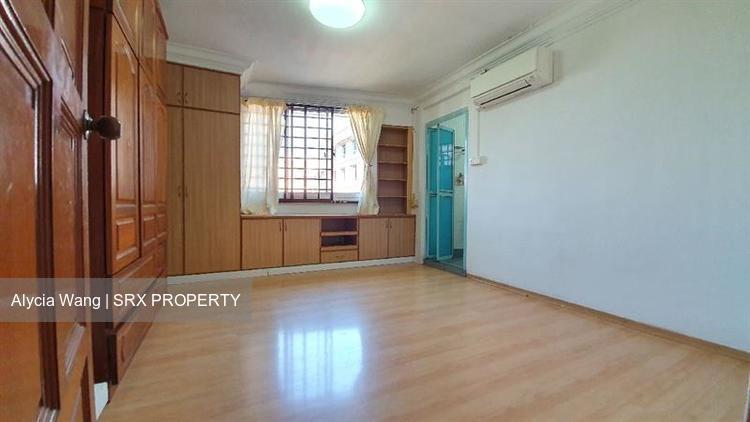 Blk 230H Tampines Street 21 (Tampines), HDB Executive #209026221